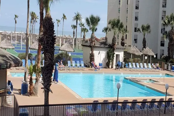 Photo 1 - Saida Towers III #601