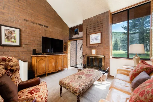 Photo 1 - Park Avenue 267