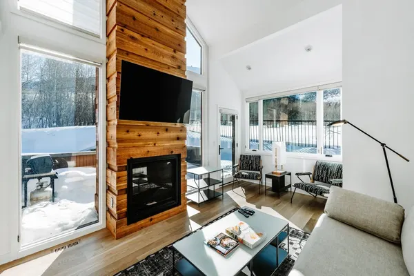 Photo 1 - Three Kings 80