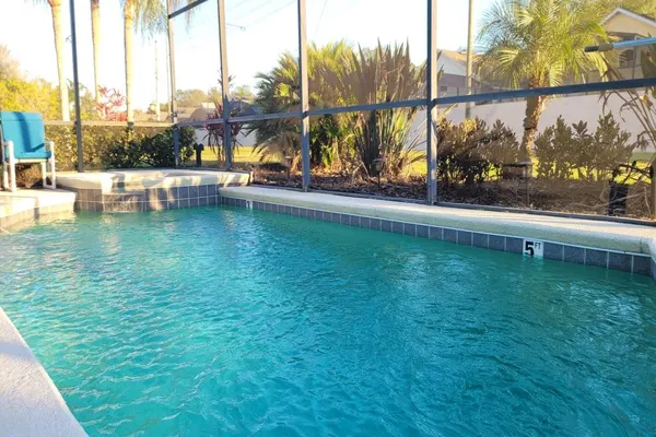 Photo 1 - 4 bedroom home with a private pool!