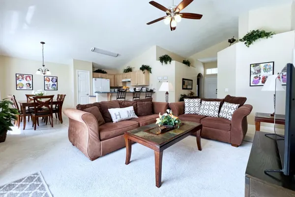 Photo 1 - Cozy 3 BR 2 Bath Villa with Splash Pool-335KD