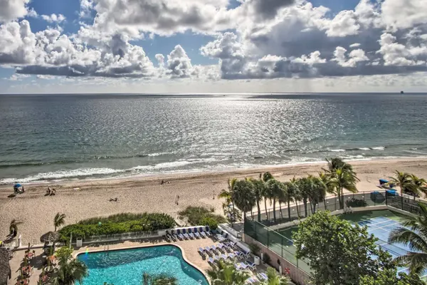 Photo 1 - Unit 706 Ocean Manor Beachfront Resort Ft Lauderdale Condo w/ Pool, Tiki bar, Restaurant, Fab Views!