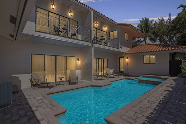 Photo 1 - Sunrise Casita, Pool with Spa, 3 BR 2.5 Bath, Pet OK,  1 Mile to Beach