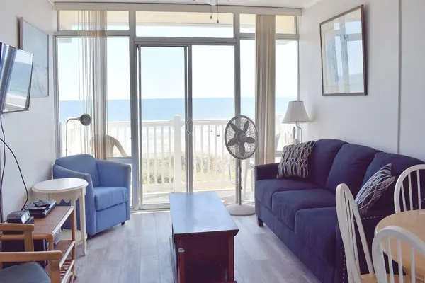 Photo 1 - Grand Strand Resort II 18