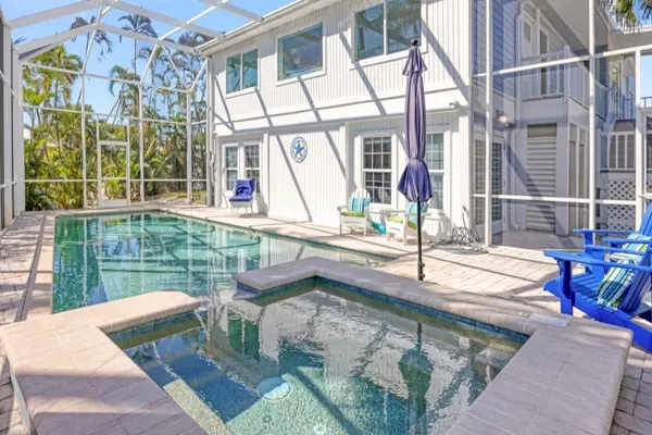 Photo 1 - Murmond- Captiva Home