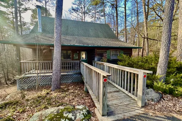 Photo 1 - Mountain Harbor Loft Cabin