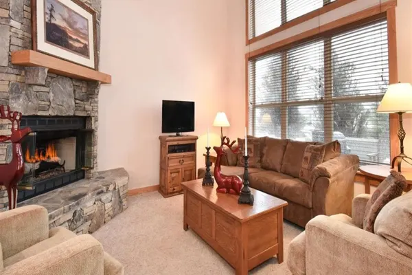 Photo 1 - Seven Springs 4 BR Premium Condo, Sleeps 9