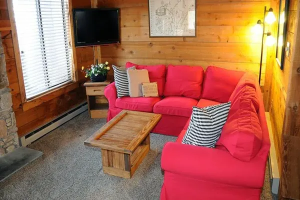 Photo 1 - Seven Springs Swiss Mountain 3 BR Condo, Sleeps 8!