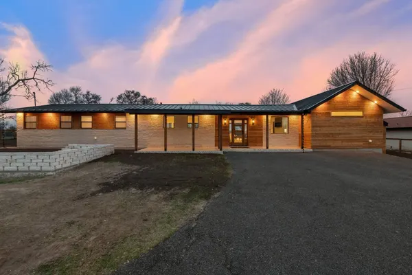 Photo 1 - Guadalupe Bluff Modern House