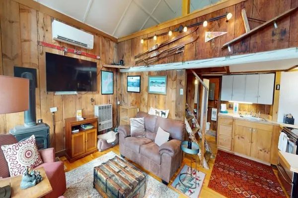 Photo 1 - Pond View Cabin