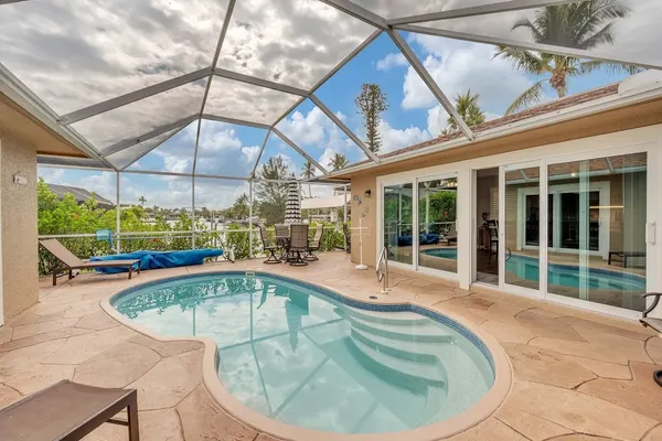 Photo 1 - Sandcastles of Marco Island Waterfront Private Pool