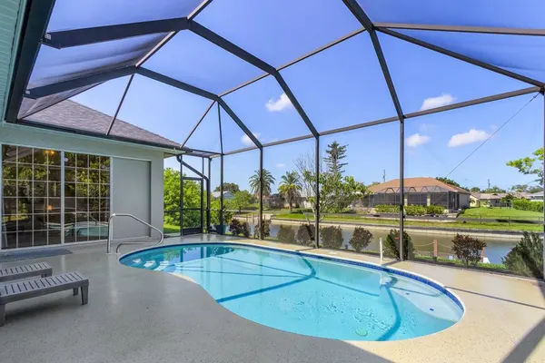 Photo 1 - Blue Oasis - Saltwater Pool, Dock, Dog-Friendly