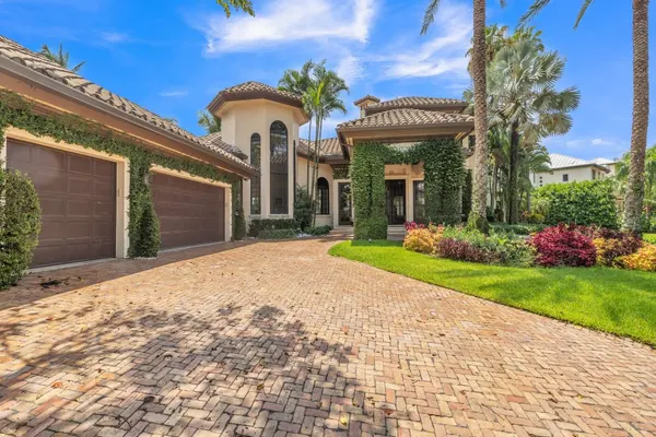 Photo 1 - Casa Royale - Luxurious Waterfront Living