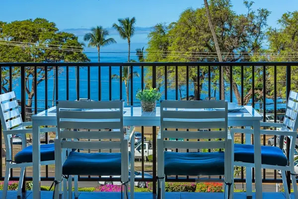 Photo 1 - Maui Parkshore 408
