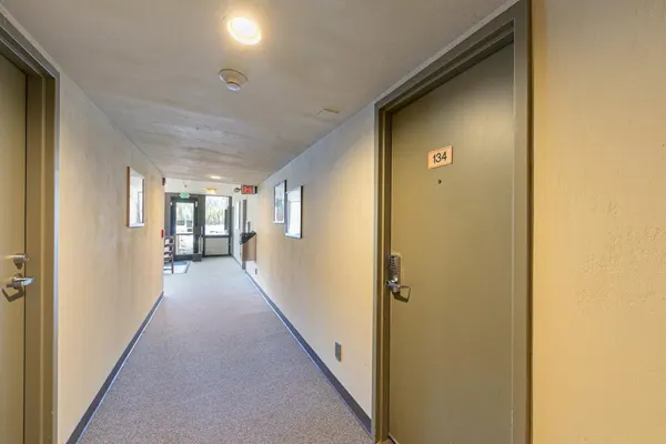 Photo 1 - 134 Bldg C