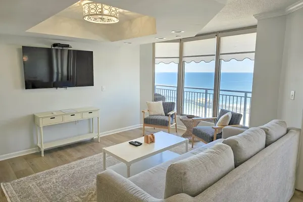 Photo 1 - Top floor ocean view condo - 2106 Brighton