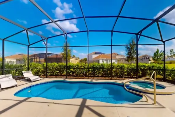 Photo 1 - Beautiful 5 Bed Pool Home with Game Room