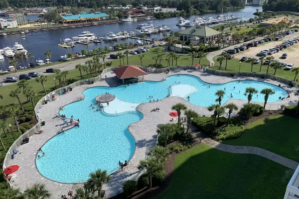 Photo 1 - Yacht Club Villas #2-401