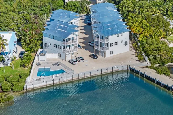 Photo 1 - Islamorada home, ocean views, playroom, near Tiki Bar, pool, and boat dockage, ultimate Keys getaway