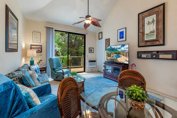 Photo 1 - Grand Champions 12