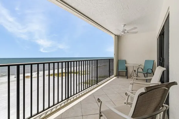 Photo 1 - Pelican Watch Gulf-Front w/ Stunning Views & Full-Length Balcony