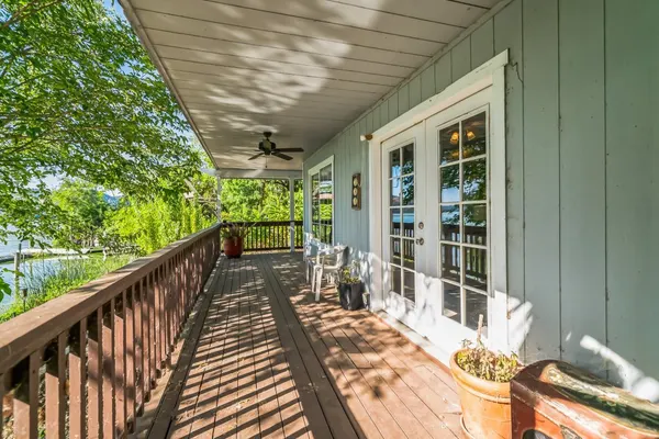 Photo 1 - Lakeside Retreat with Private Boat Ramp