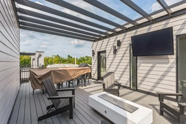 Photo 1 - New Modern Townhome with Rooftop Patio