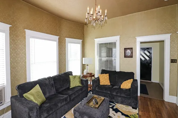 Photo 1 - Vintage Parlor