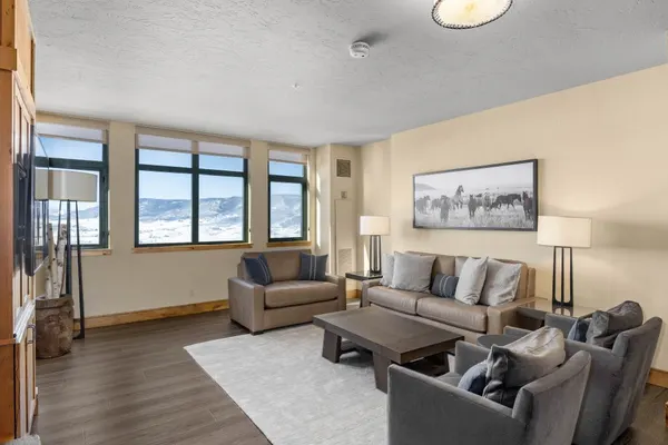 Photo 1 - Penthouse 703 - 3 Bed/3 Bath - Steamboat Grand