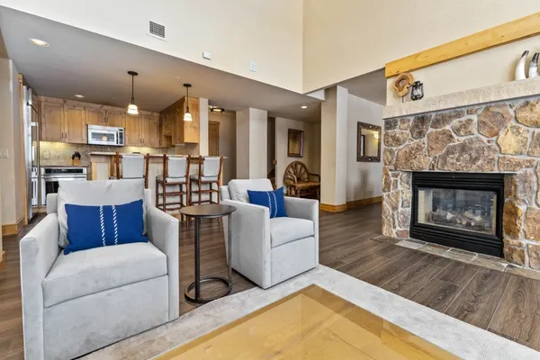 Photo 1 - Penthouse 704 - 5 Bedroom at Steamboat Grand