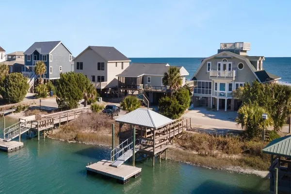 Photo 1 - Laughin Place I