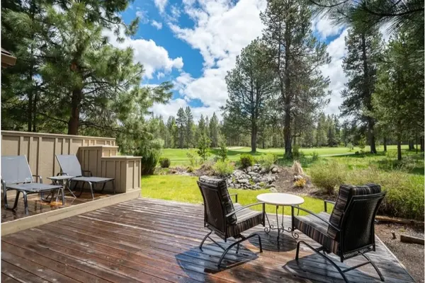 Photo 1 - 20 Red Cedar