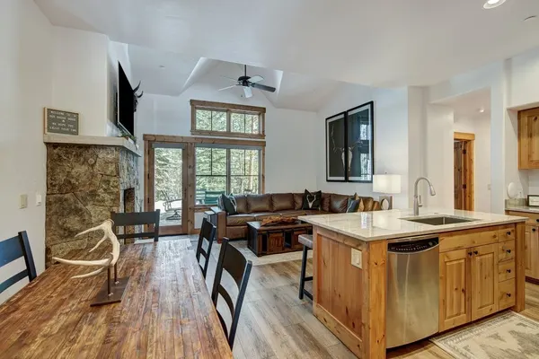 Photo 1 - Updated, Modern Townhome with Private Garage