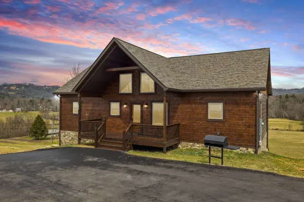 Photo 1 - Robeson Hood Lodge