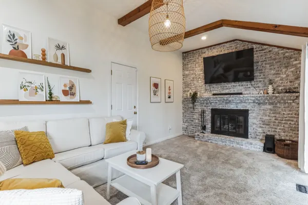 Photo 1 - Tranquil Retreat in Cherry Hill