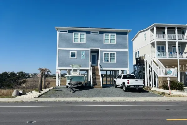 Photo 1 - Sun-Kissed Mermaid / 846 Ocean Blvd West