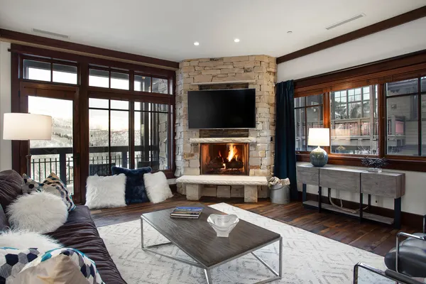 Photo 1 - Arrowleaf Lodge- Two Bedroom Residence #209