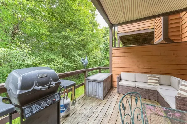 Photo 1 - 7 Springs Ski & Mountain Adventure  Condo