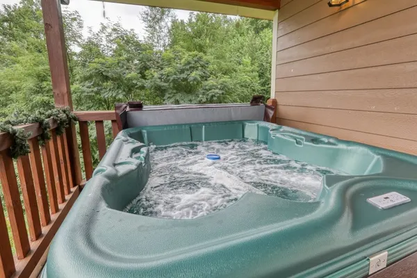 Photo 1 - Smoky Mountain Getaway