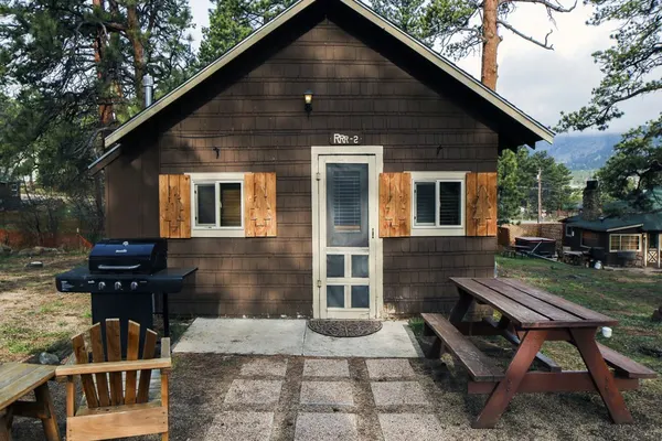 Photo 1 - Triple R Cottages: 2