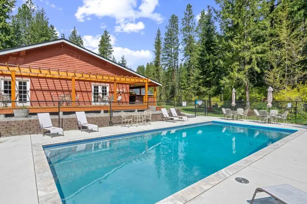 Photo 1 - River Road Lodge