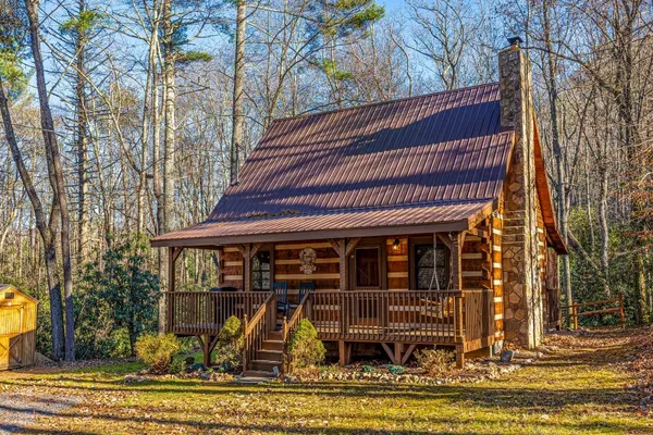 Photo 1 - Hidden Hideaway