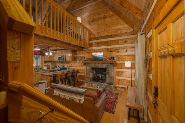 Photo 1 - Hidden Hideaway