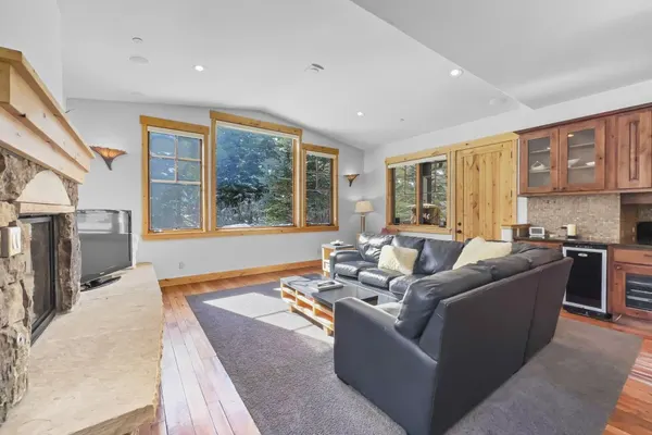 Photo 1 - 35A Union Creek Townhomes West