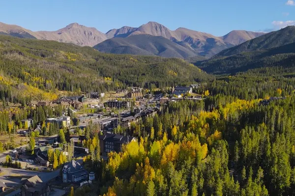 Photo 1 - Hi Country Haus - 10-18