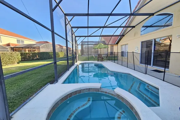 Photo 1 - SOL150SV 4Bed Solana