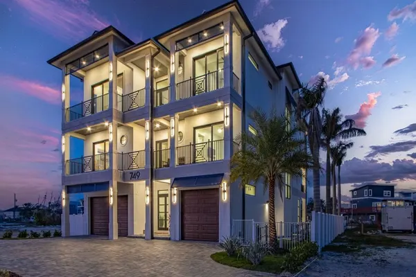 Photo 1 - 749 Paradise Pointe NEW Luxury Build: Dock, Pool & Gulf Views