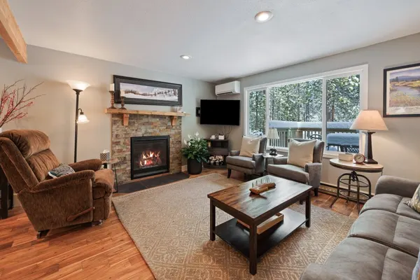 Photo 1 - 8 East Butte