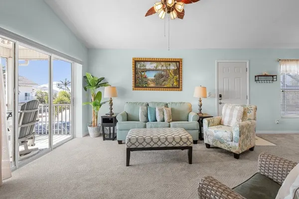 Photo 1 - 401 Mistress of The Sea: Pet-Friendly Home!