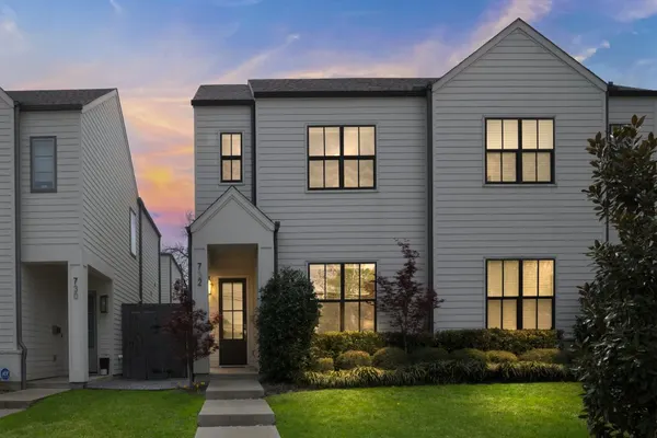 Photo 1 - Modern 3BR in Bishop Arts | Walk to Shops & Dining